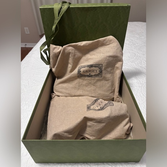 Gucci Bee and Star Embroidered Leather Boots (Size 38.5) - Picture 2 of 14